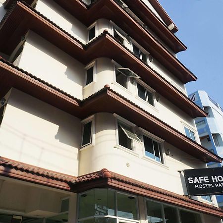 Safe House Hostel Patong Exteriör bild